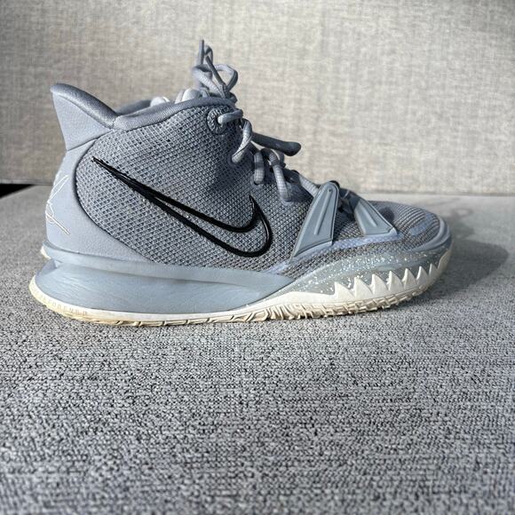 Nike Kyrie 7 TB Team Blank Wolf Grey Black White Basketball Size 8 - Picture 2 of 7